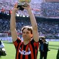 Ballon d'Or : Marco Van Basten (triple Ballon d'Or)