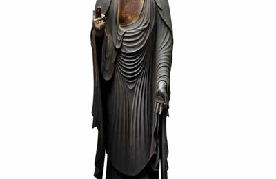 A standing figure of Amida Buddha, Momoyama (1573-1615) or Edo period (1615-1868), 17th century