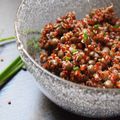 019 Salade veggie : quinoa rouge et lentilles vertes