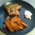 Fish sticks à la farine d'amandes, frites de patates douces et sauce yaourt 