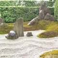 Le sable dans les jardins japonais 