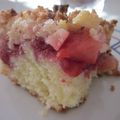 Gâteau crumble aux framboises, pommes & noix de coco