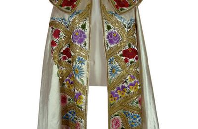 Santiago Pelaya. White Satin Spanish Matador's Cape (from Suit of Lights). Spain. Circa 1940s (?) 