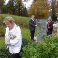 Rétromobile du Périgord Vert. Arrivée chez Daniel(toujours trés aimable avec ces dames)pour un apéritif dans un cadre magnifique