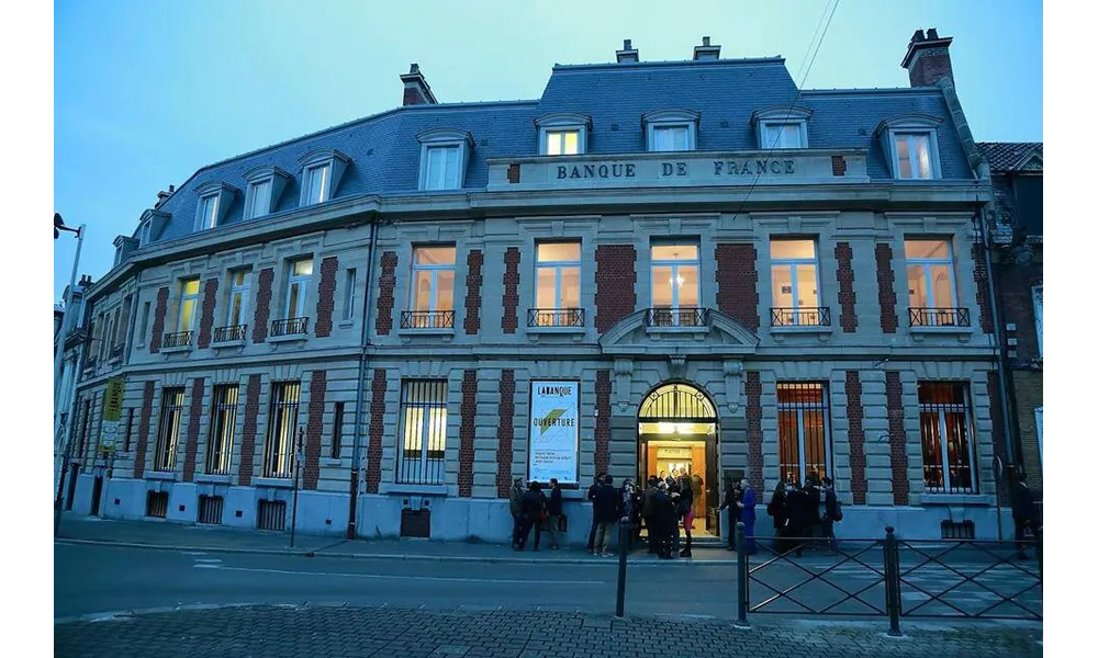 Vernissage à Labanque * Exposition " Dépenses "