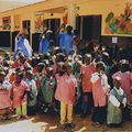 Crayons de couleur - Une école maternelle dans la banlieue de Bamako (Mali)