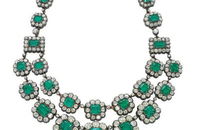 An Antique Emerald and Diamond Necklace