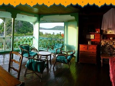 Aux Saintes, un appartement au paradis ! 