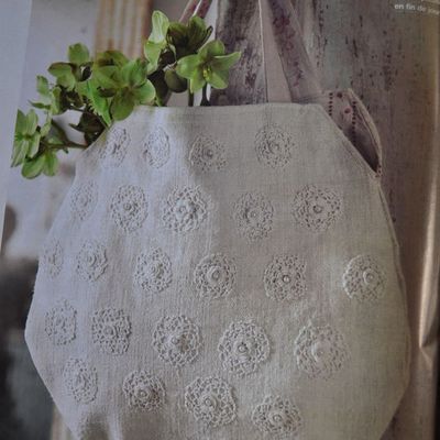 La beauté du vieux linge / Sac fleuri *