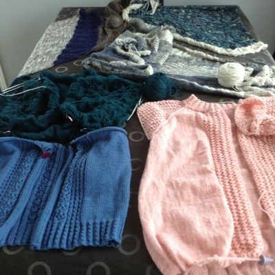 Du tricot, encore du tricot