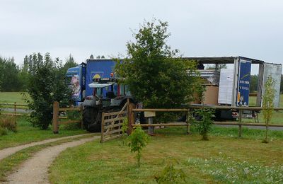 LES ÉCURIES : ARRIVÉE A BON PORT