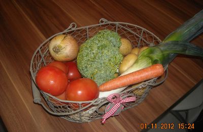 Potage de tomates au brocoli et au porto