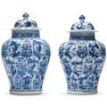 A large pair of blue and white jars and covers, Kangxi period (1662-1722)