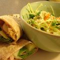 Salade de chou et « wrap » au poulet, inspiration asiatique