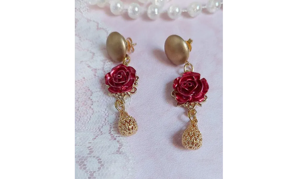 BO Lya Roses