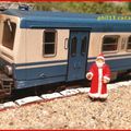 LE PERE NOEL PREND LE TRAIN