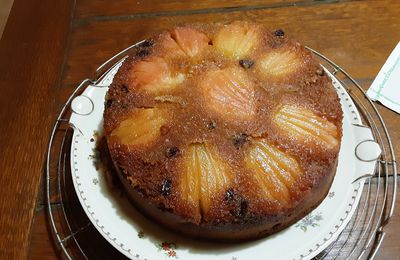 Gâteau aux poires et quatre épices façon Tatin 🍐