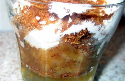 Verrine aux pommes et pain d'épice à l'agar agar