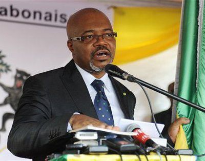 Interview d'andré mba obame après s'être autoproclamé président du gabon