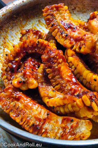 Maïs frais frit à la pâte de piment gochujang