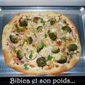 Pizza blanche au brocoli, jambon et emmental 