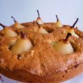 GATEAU SURPRENANT AUX POIRES ET AUX AMANDES