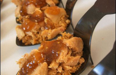 **Crumble Noisettes, Foie Gras Et Figues En Cuillers Apéritives**