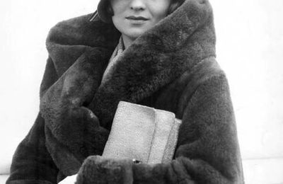 Cliché du jour: Constance Bennett