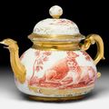 Rare Hausmaler tea pot, Meissen, ca. 1725. Painted by Abraham Seuter after an engraving by Johann Elias Ridinger