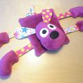 Doudou plat chien fuchsia, rose et blanc