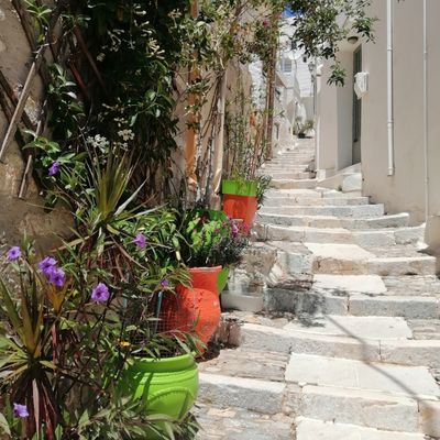 Vu d'ici vu d'ailleurs # Ano Syros