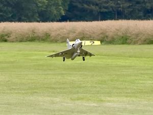 Un Mirage 2000 à turbine  au 1/4
