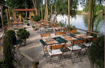 Restaurant au bord de l'Oise