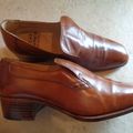C626 : Chaussures cuir caramel 70's P.39