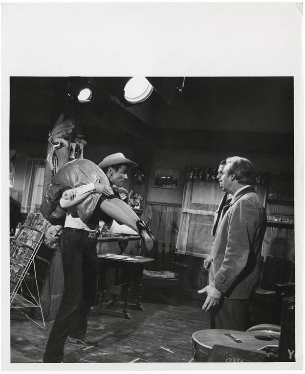 29/06-01/07/2016, PROFILES IN HISTORY, Hollywood Auction 83 - Lots