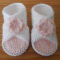 Sandales croisées au crochet