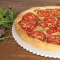 Tarte fine aux tomates, comté & moutarde à l'ancienne d'Ursula