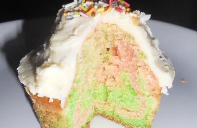 CUPCAKE ( rainbow cupcake )