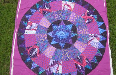 Du violet, encore du violet