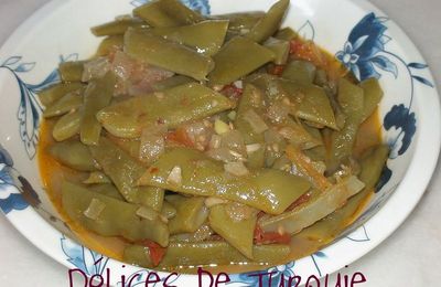 Haricots verts frais à l'huile d'olive - Zeytinyağlı taze fasulye