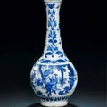 A Transitional blue and white bottle vase - Circa 1640