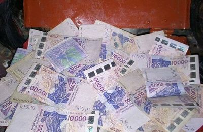VALISE MAGIQUE MAGNÉTIQUE DU GRAND MAITRE MARABOUT AHIGNON