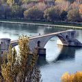 Sur le pont d'Avignon...