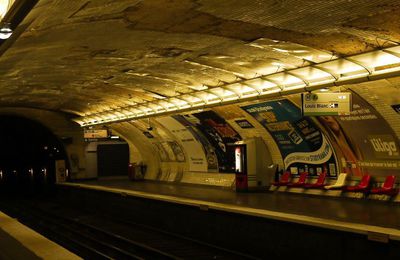 Il n'y a pas que de belles stations dans le métro parisien