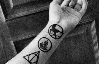 Tatouage Hunger games ,divergente,Harry Potter, et The mortal instruments