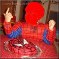 Un petit coucou et le gâteau Spiderman pour mon grand Chakir !
