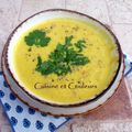 Soupe de courgettes jaunes aux épices, boulghour et pois chiche