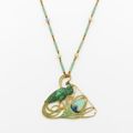 René Lalique, Pendentif en or jaune et bijou de cheveux. Epoque 1900