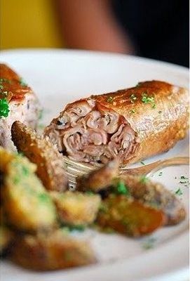 L’andouillette de Troyes. Charcuterie capitale.  En 1750.