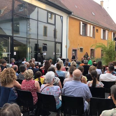 Apéro-concert du groupe "Appât de louves"